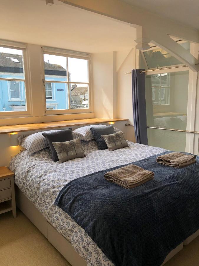 The Old English Rooms Falmouth Extérieur photo